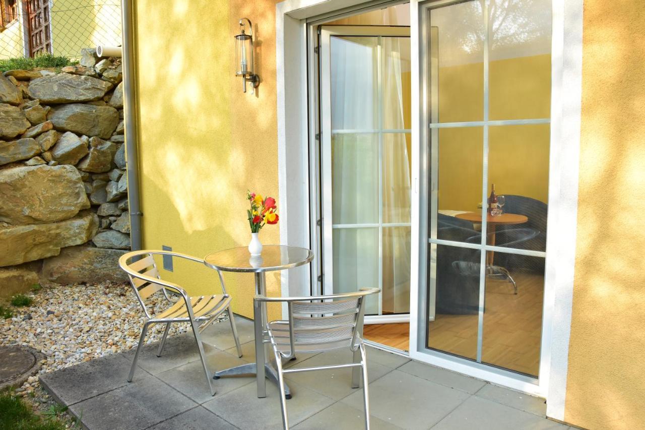 Golf & Thermenland Sonnenpension Fruehstueckshotel Burgauberg Stegersbach Exterior foto